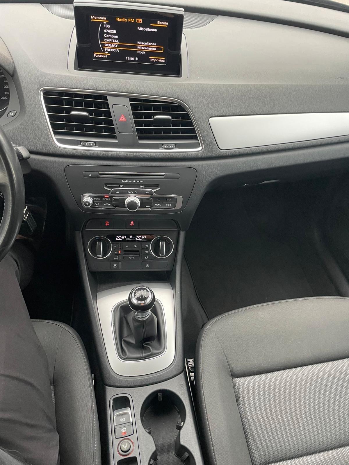 Audi Q3 2.0 TDI Business 136 cv - 2016