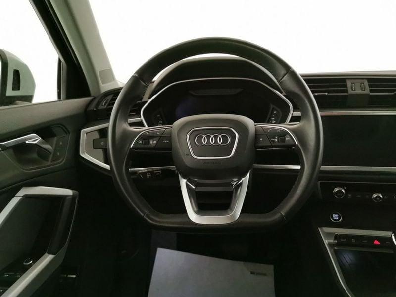 Audi Q3 45 1.4 tfsi e S Line Edition s-tronic