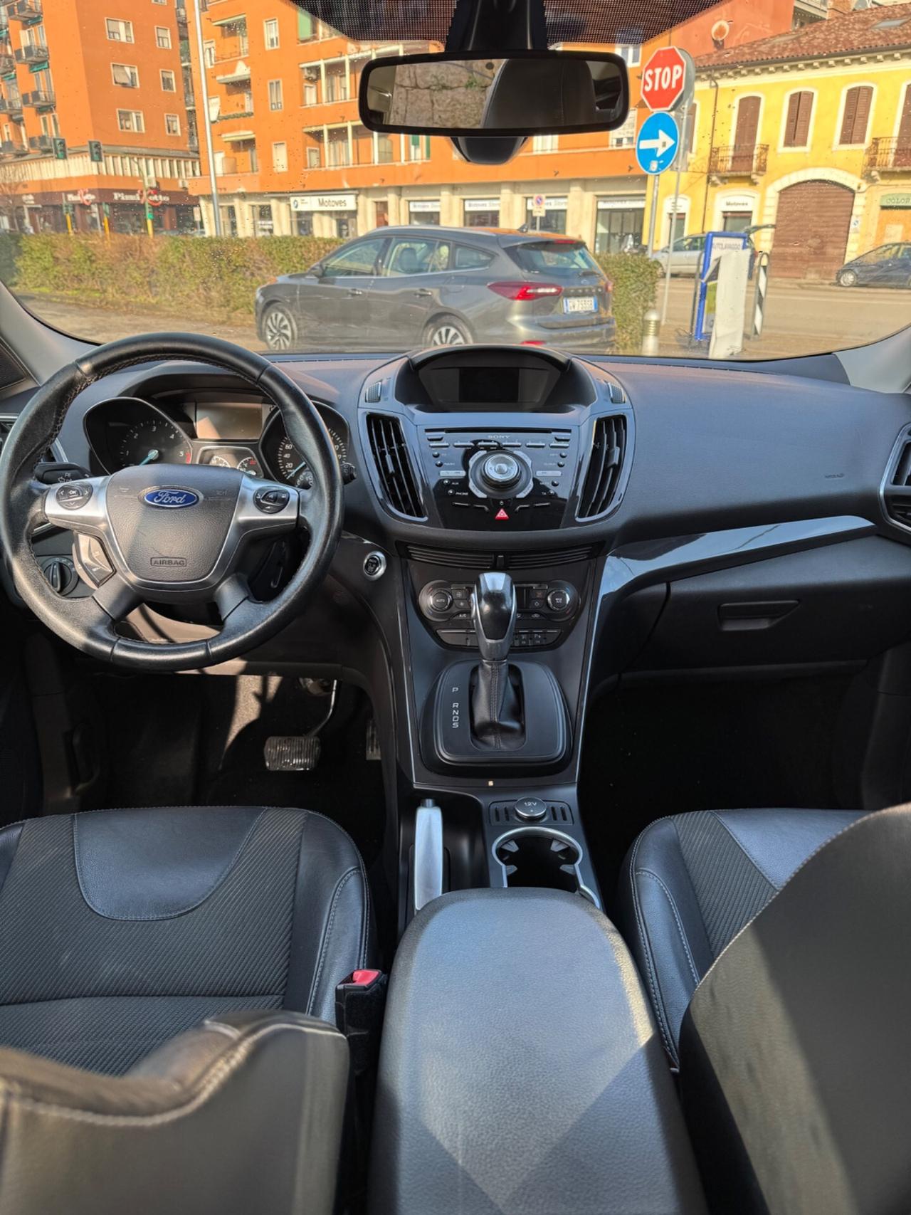 Ford Kuga 2.0 TDCI 180 CV S&S 4WD Powershift Titanium X