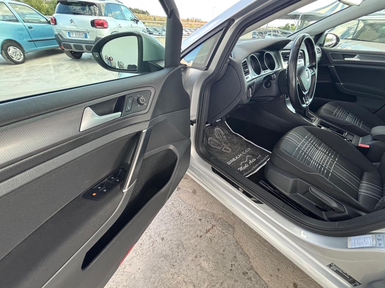 Volkswagen Golf 1.6 TDI 110 CV 5p. Executive BlueMotion Technology