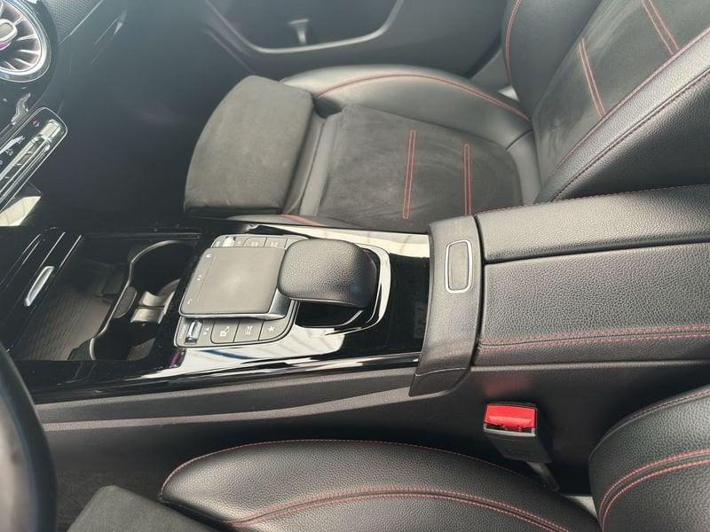 Mercedes-Benz CLA 200 d Automatic Premium