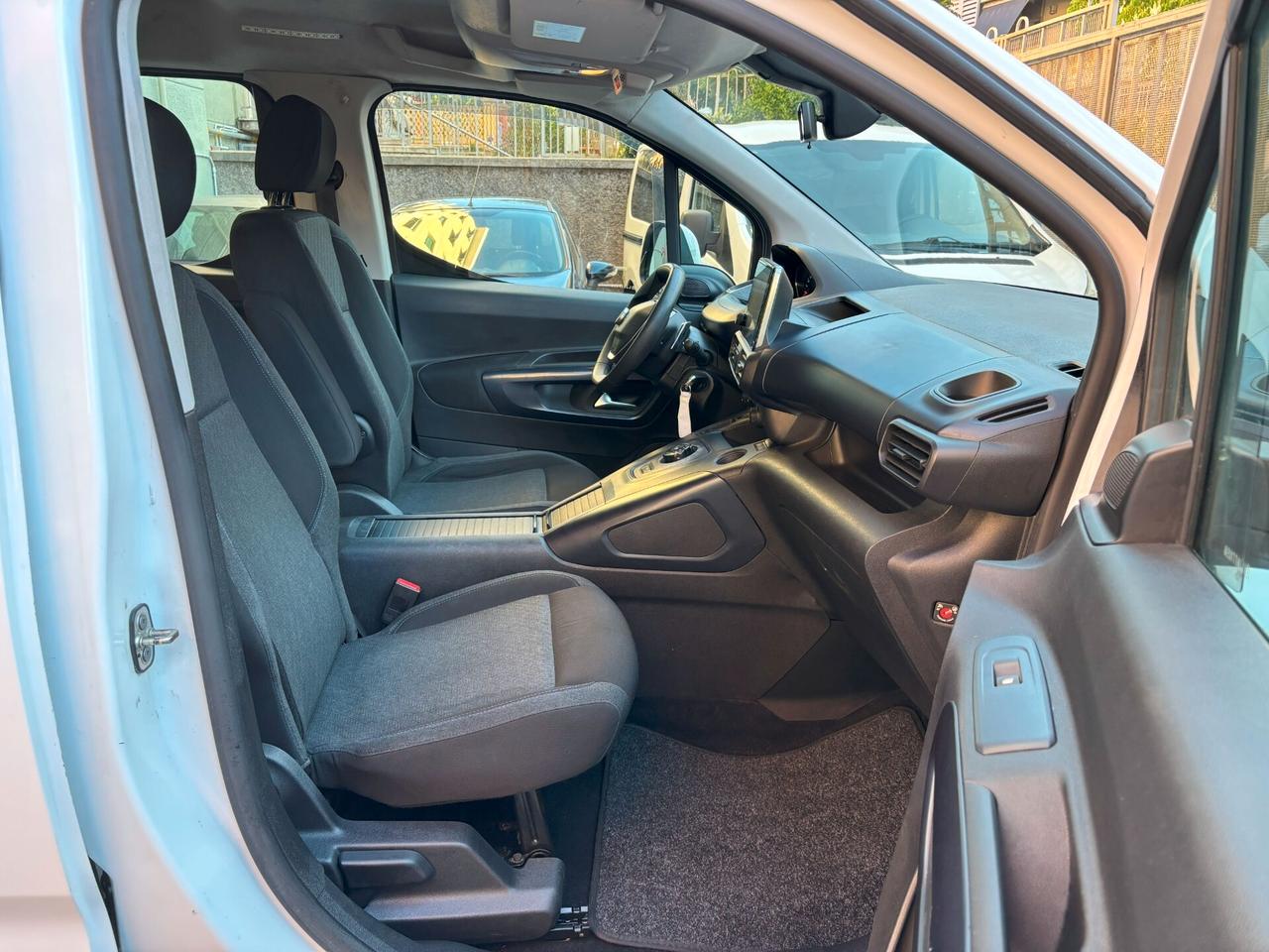 Peugeot Rifter BlueHDi 130 S&S Active Long 7 posti IVA COMPRESA