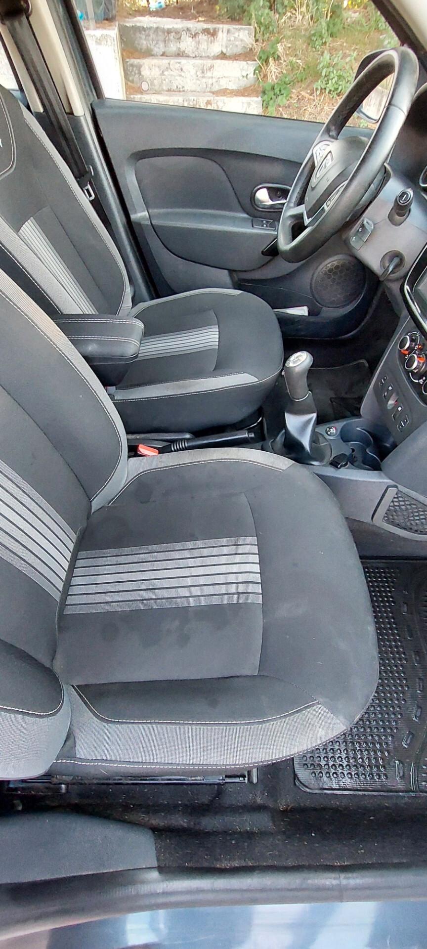 SANDERO STEPWAY 900 TURBO GPL DI SERIE SeS SS WOW 90 CV NAVI RETROCAMERA STRAFULL OPTIONAL