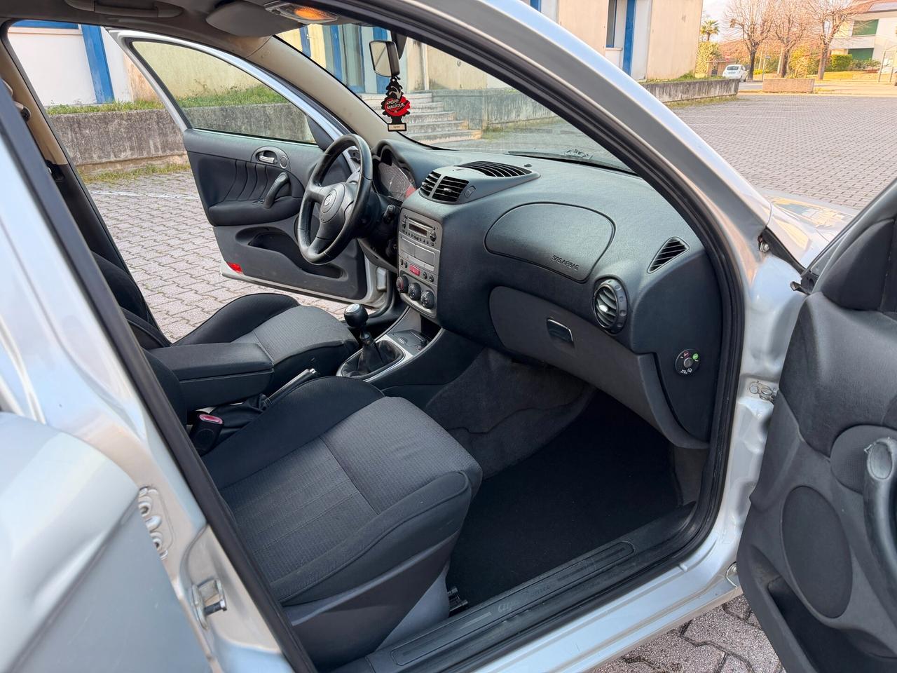 Alfa147 1.9 JTD 5 porte Ok Neopatentati