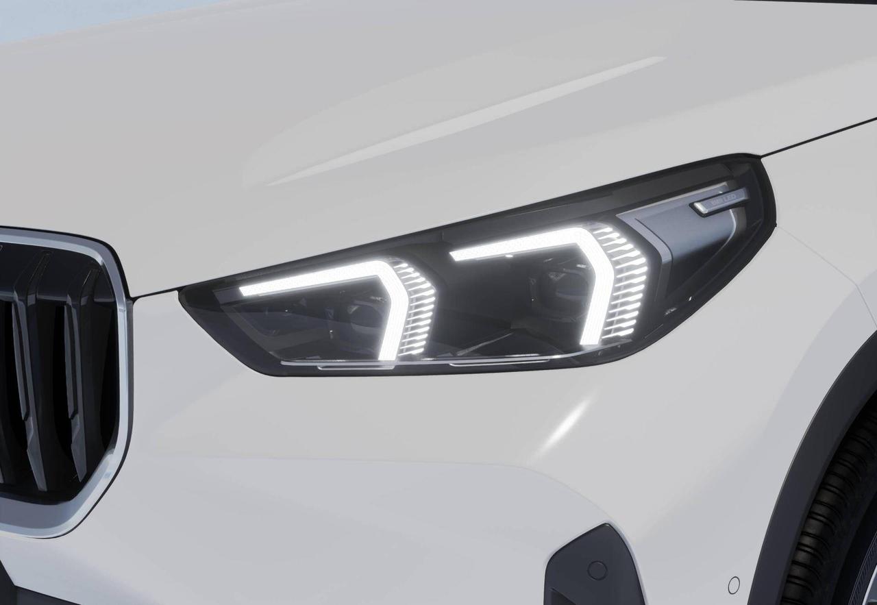 BMW X1 sDrive20i 48V