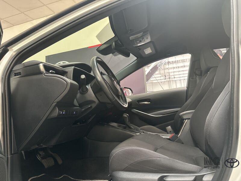 Toyota Corolla 1.8 Hybrid Style