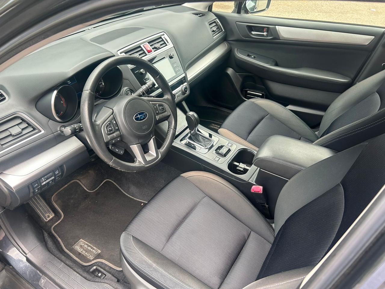 Subaru OUTBACK 2.0d