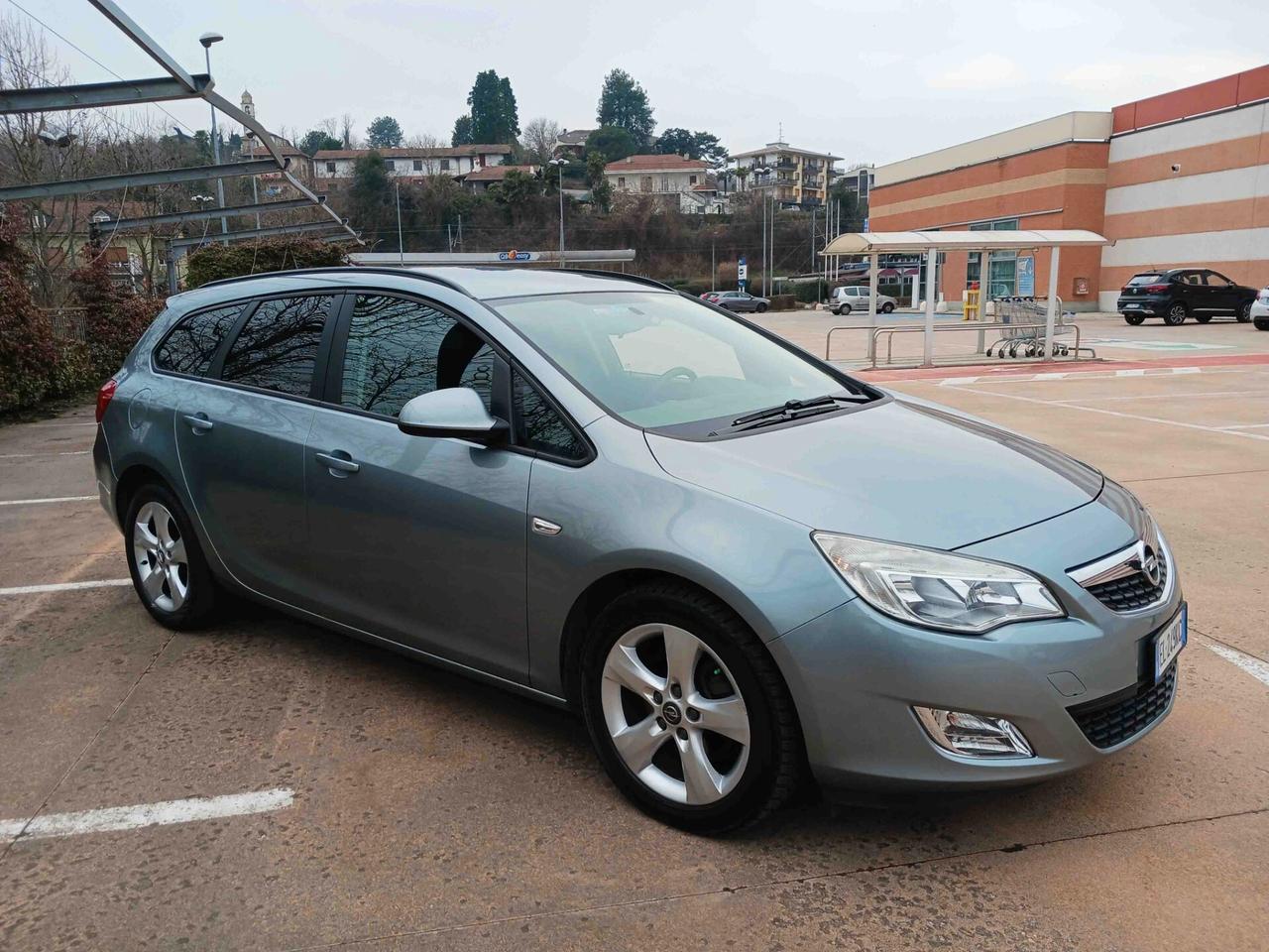 Opel Astra SW - PERFETTA IN TUTTO