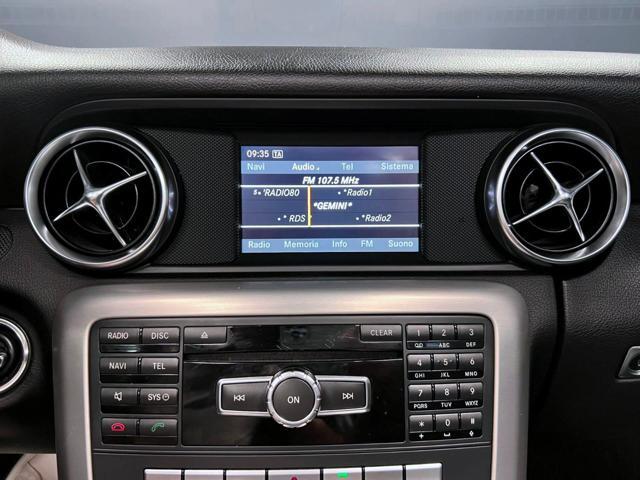 MERCEDES-BENZ SLK 200 CGI Sport