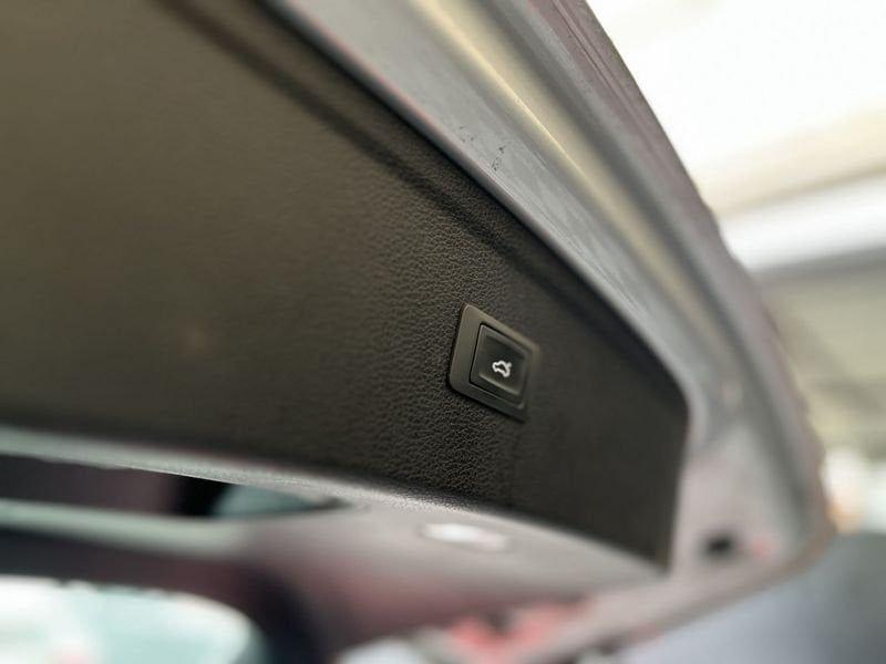 Audi Q5 40 TDI quattro S tronic Business