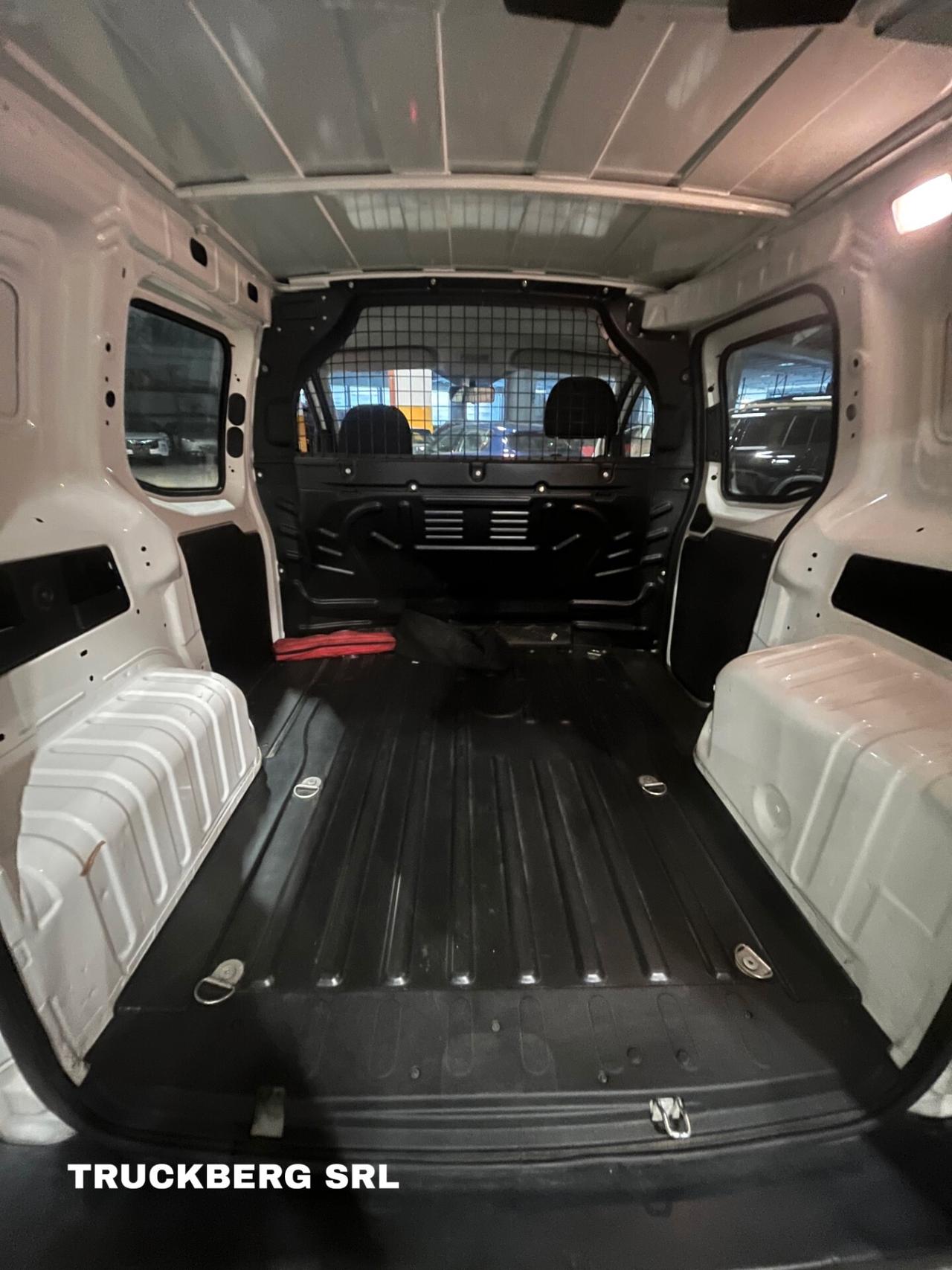 Fiat Fiorino Cargo 1.3 MJT 95CV 2021 – 90.000 KM – Unicoproprietario