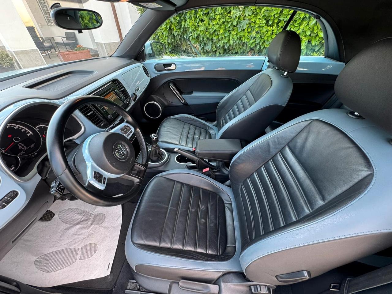 Volkswagen Maggiolino Cabrio 1.6 TDI Design BlueMotion Technology