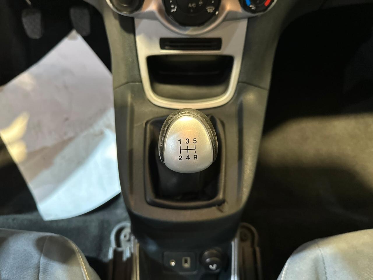 Ford Fiesta 1.4 TDCi 5p. Titanium