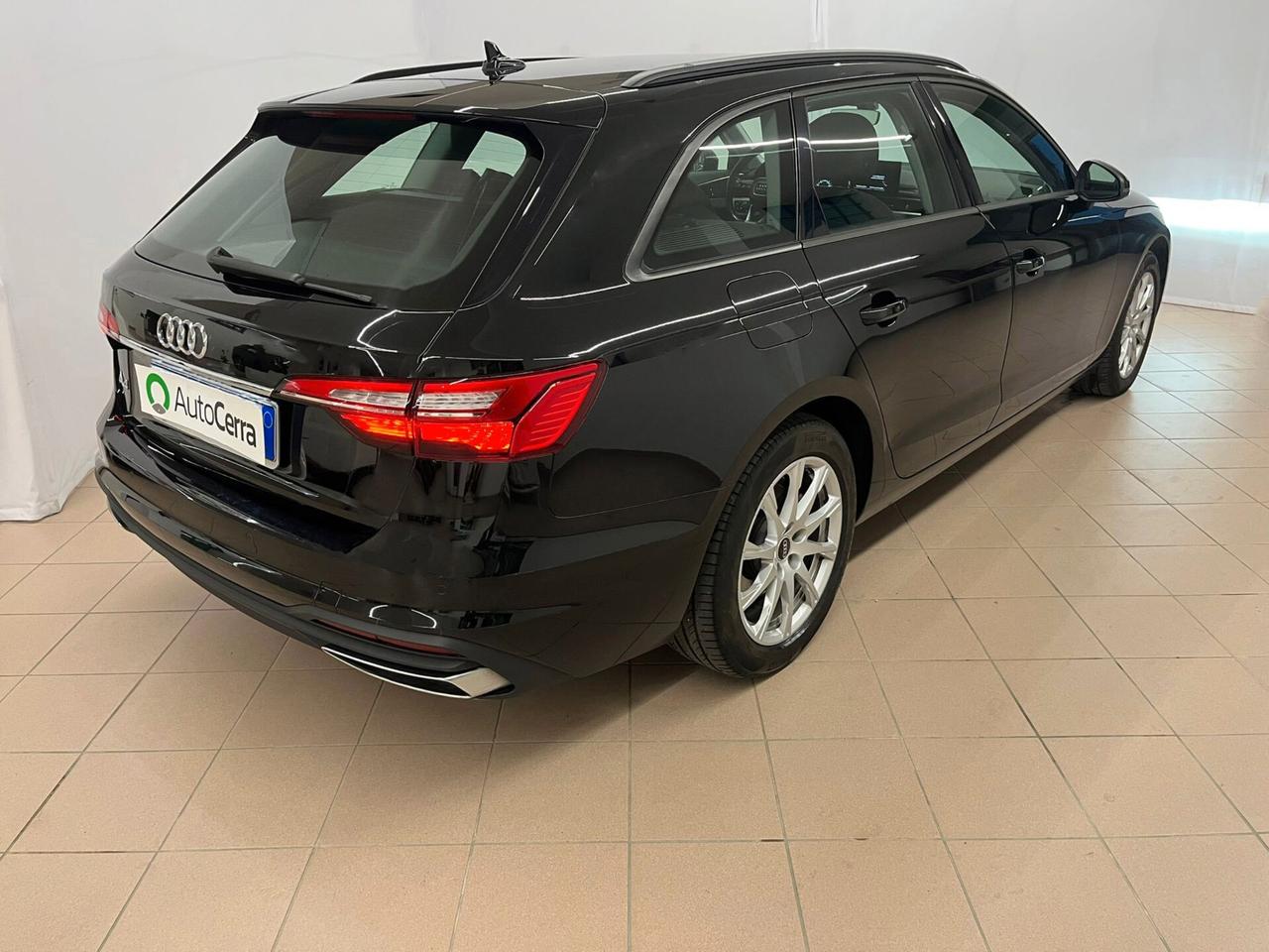 Audi A4 2.0 40 TDI S tronic Business