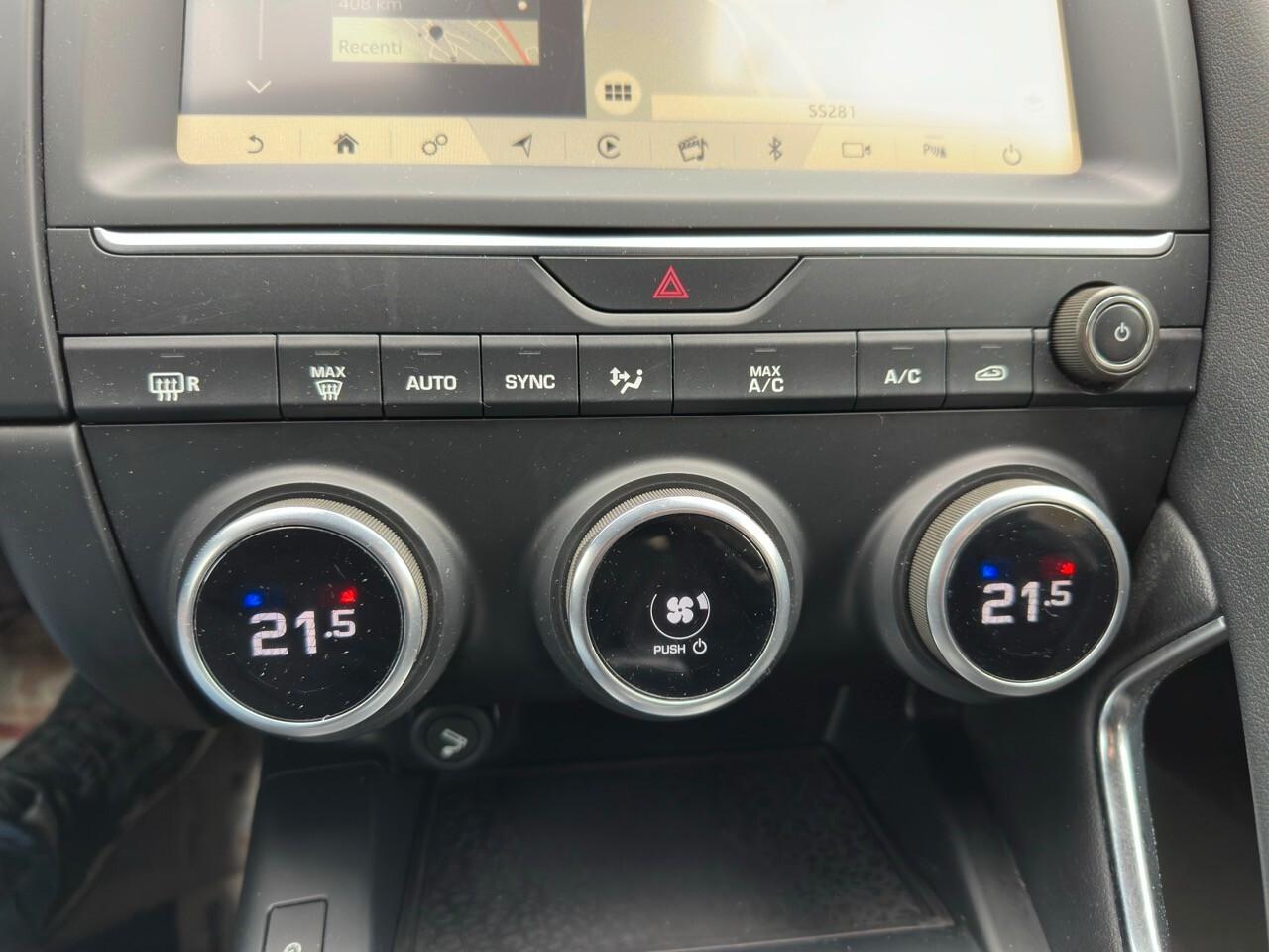 Jaguar E-Pace 2.0D 150 CV AWD aut. R-Dynamic