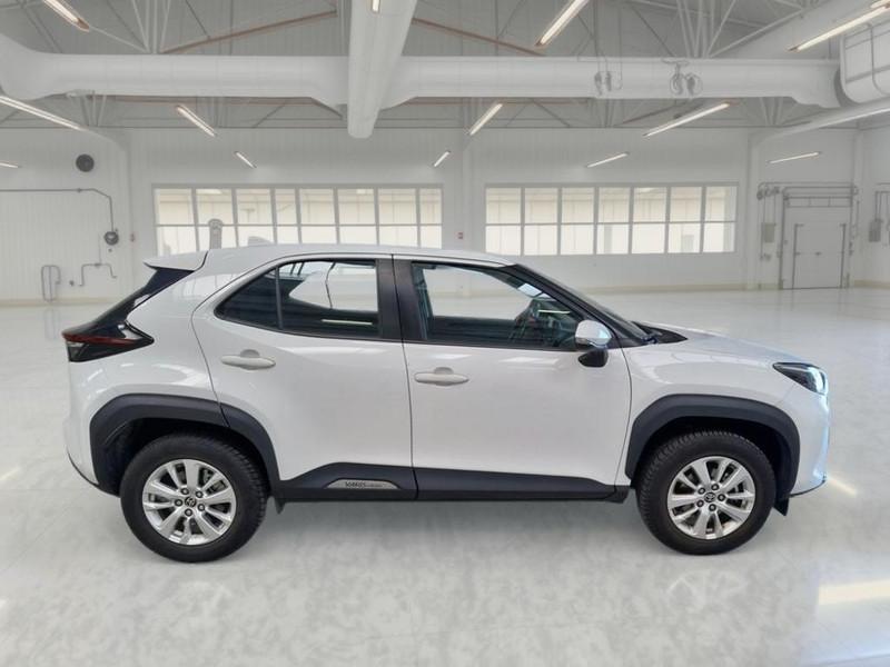 TOYOTA YARIS CROSS 1.5H 92 CV E-CVT BUSINESS SUV