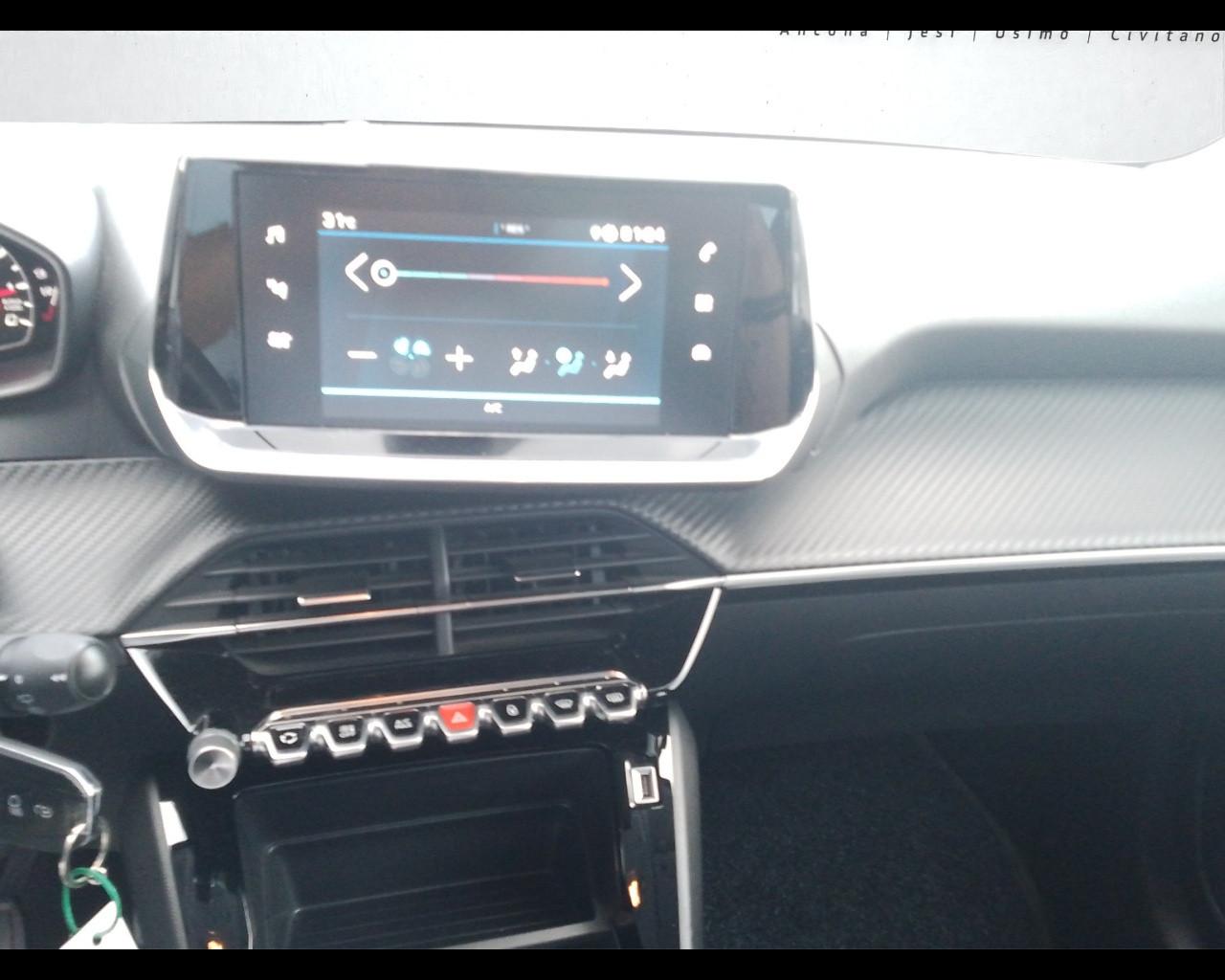 PEUGEOT 208 2ª serie - 208 PureTech 75 Stop&Start 5 porte Like