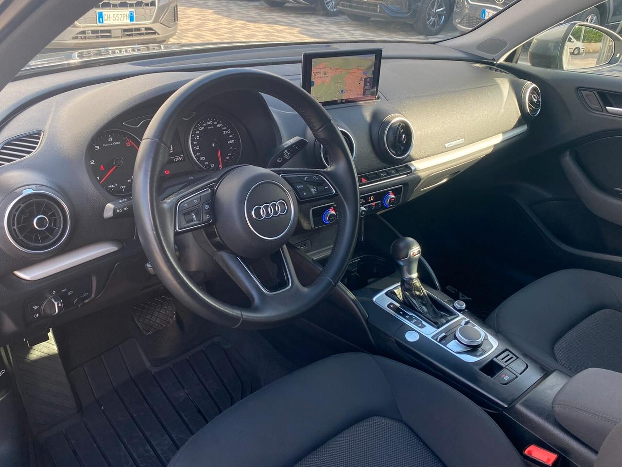 Audi A3 SPB Business 2.0 TDI 150CV s-tronic 35