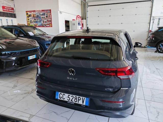 Volkswagen Golf 1.5 etsi evo Life 150cv dsg