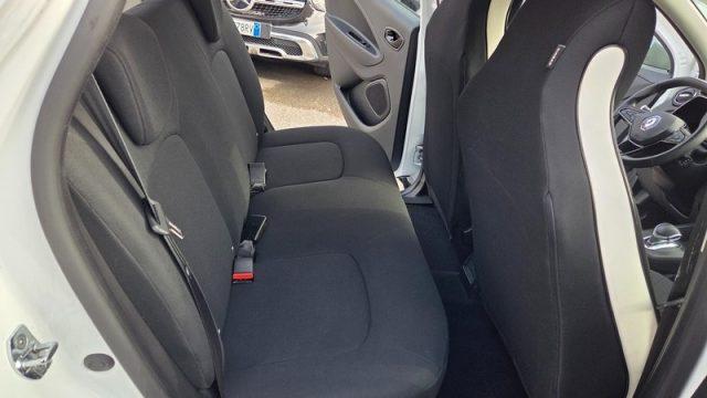 RENAULT ZOE Life R110 PERMUTE OK NEOPATENTATI