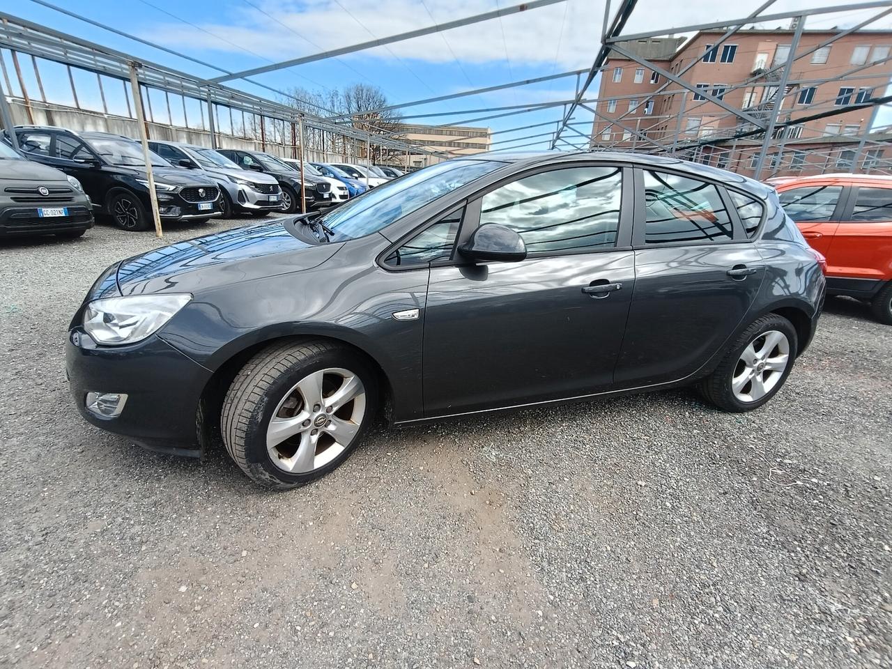 Opel Astra 1.7 CDTI 110CV 5 porte Elective