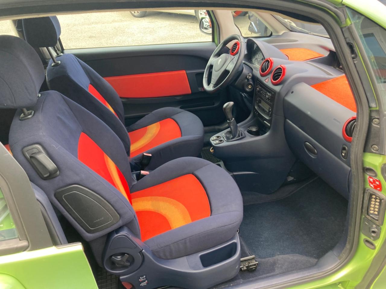 PEUGEOT 1007 1.4 HDI (KM 152.687)