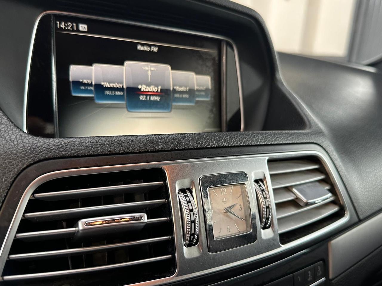 Mercedes-benz E 220 d Coupé Premium