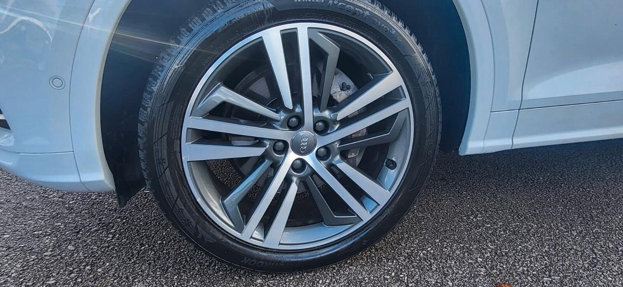 Audi Q5 40 TDI quattro S tronic line