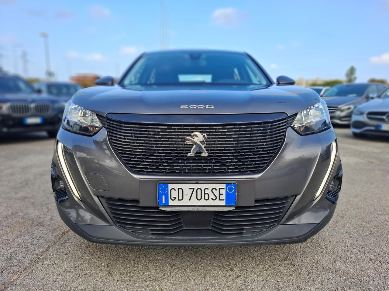 PEUGEOT 2008 BlueHDi 110 S&S Active