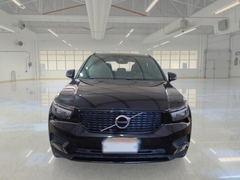 VOLVO XC40 T3 AUTOMATICO R-DESIGN SUV