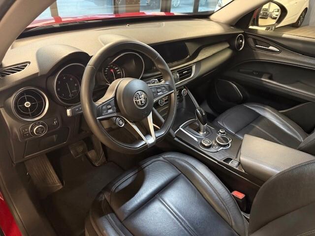 Alfa Romeo Stelvio 2.2 Turbodiesel 180 CV AT8 Q4 Business