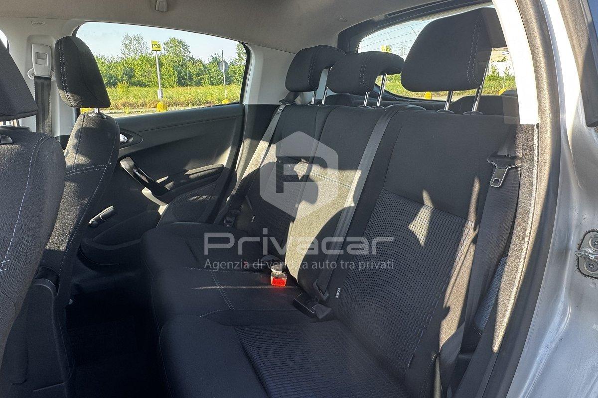 PEUGEOT 208 1° serie 1.4 HDi 68 CV 5 porte Allure