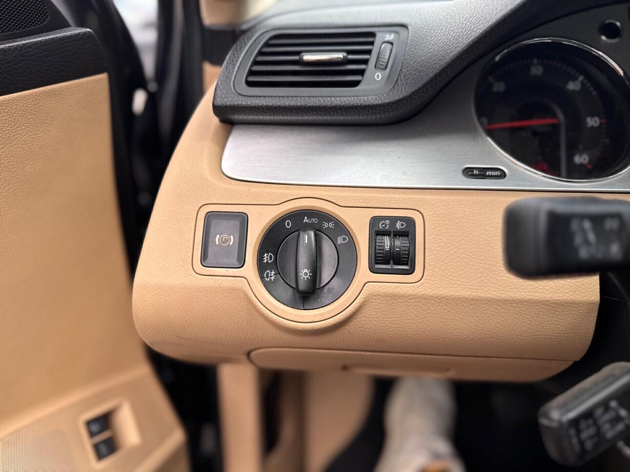 Volkswagen Passat 2.0 TDI DSG Highline