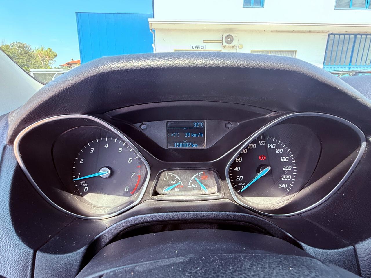 Ford Focus 1.6 120 CV GPL