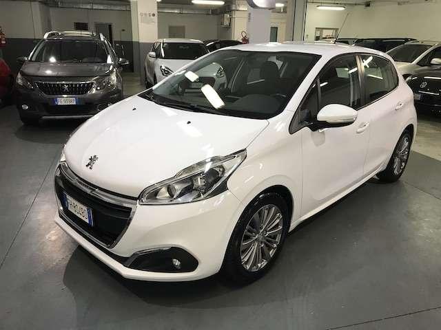Peugeot 208 208 5p 1.6 bluehdi Allure 75cv / euro6