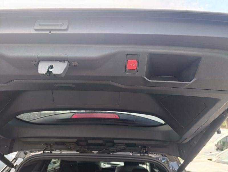 Peugeot 5008 Hybrid 145 e-DCS6 GT
