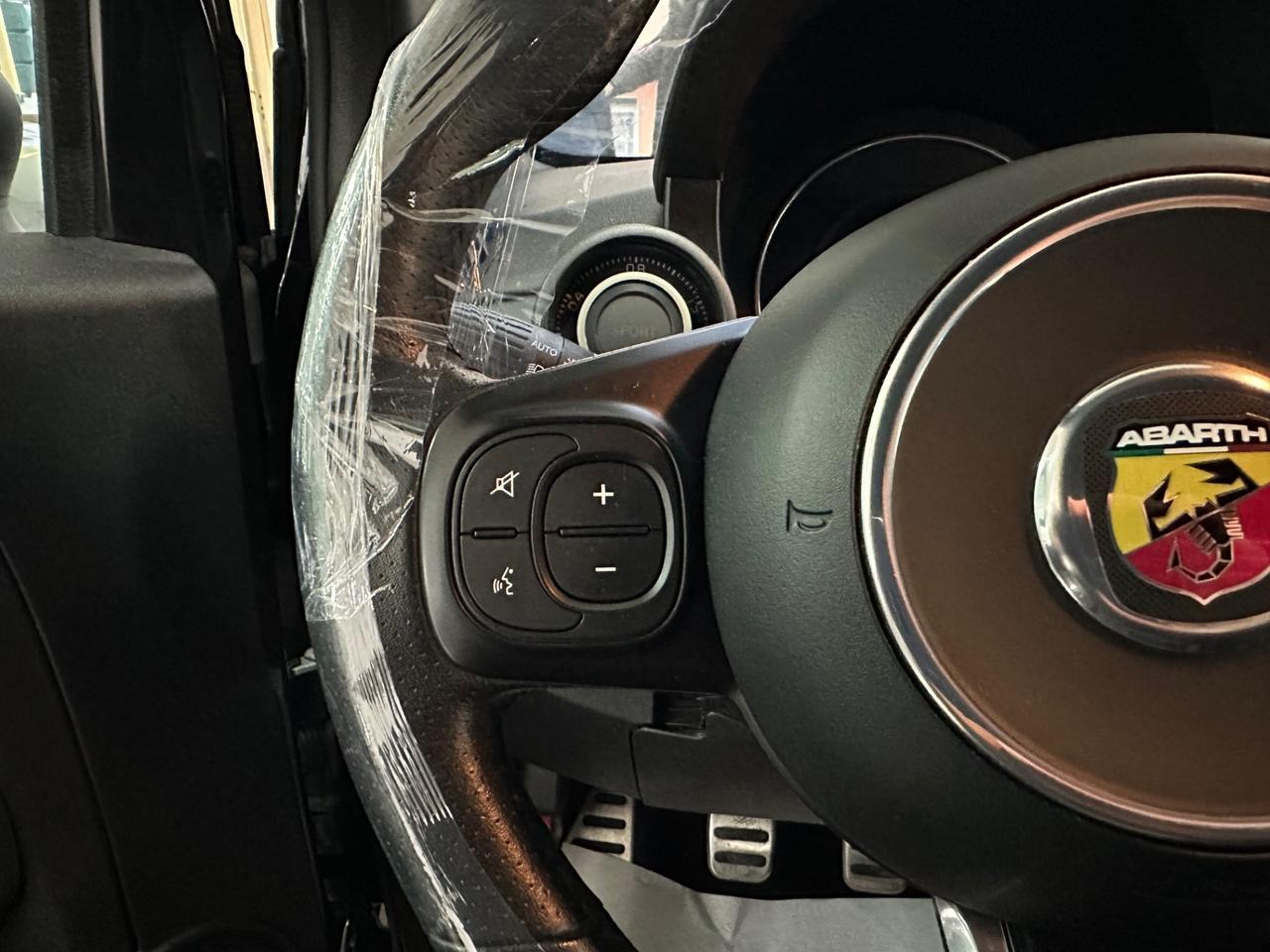 Abarth 595 1.4 Turbo T-Jet 165 CV