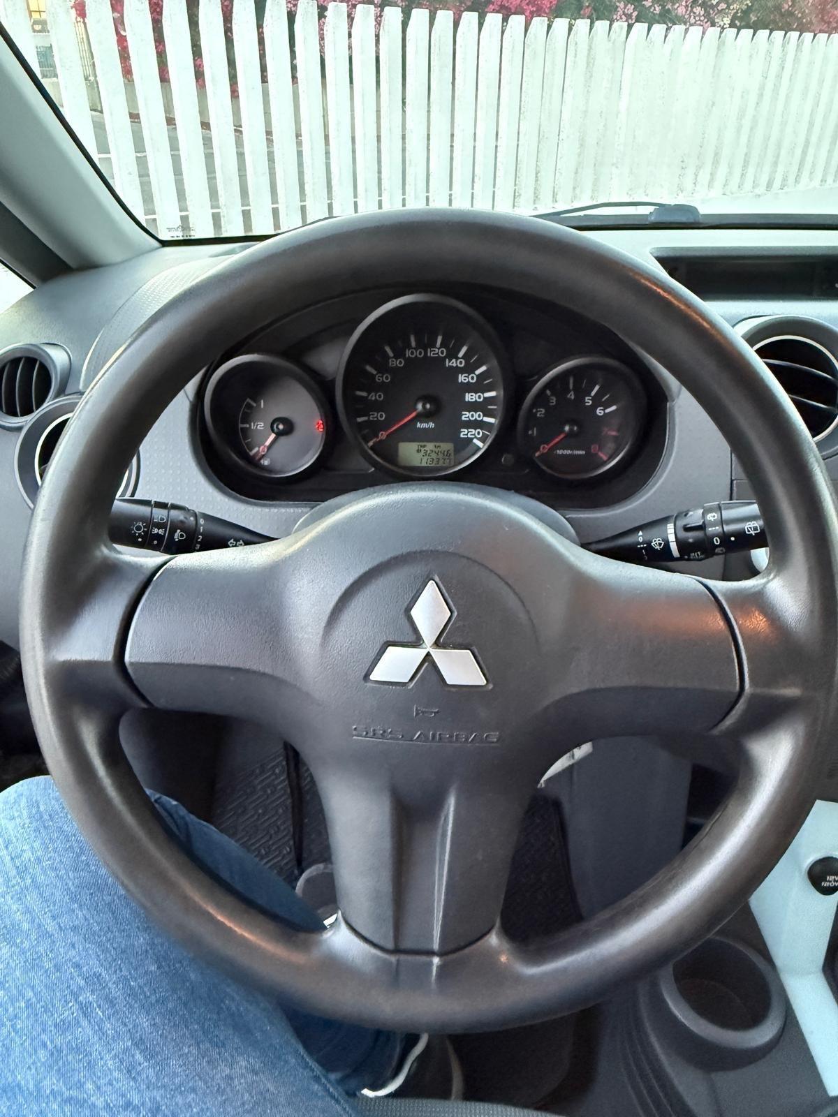 Mitsubishi Colt 1.1 12V 5p. Invite