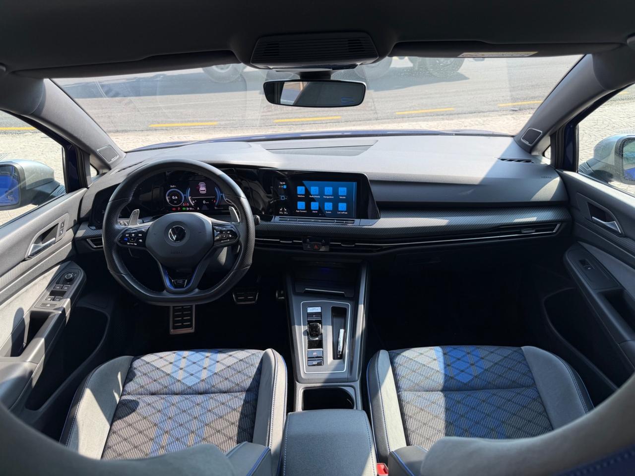 Volkswagen Golf 2.0 TSI DSG 4Motion R