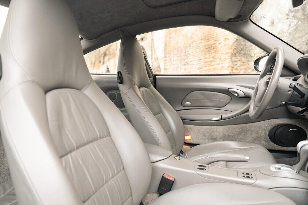 Porsche 911 Carrera 4 tiptronic Cat Coupé ASI