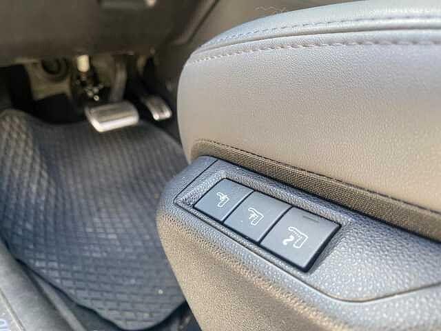 Alfa Romeo Junior 1.2 136 CV Hybrid eDCT6