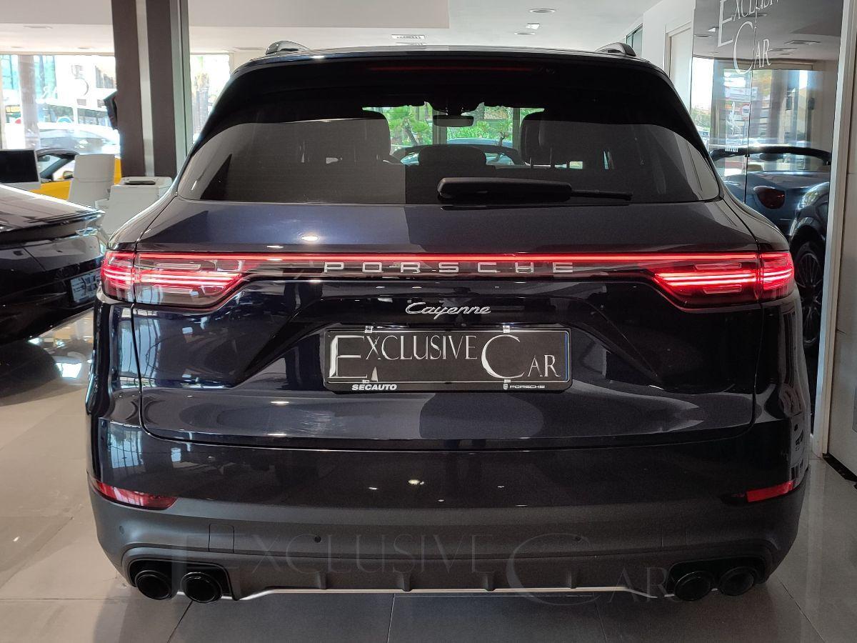 PORSCHE - Cayenne - 3.0 V6