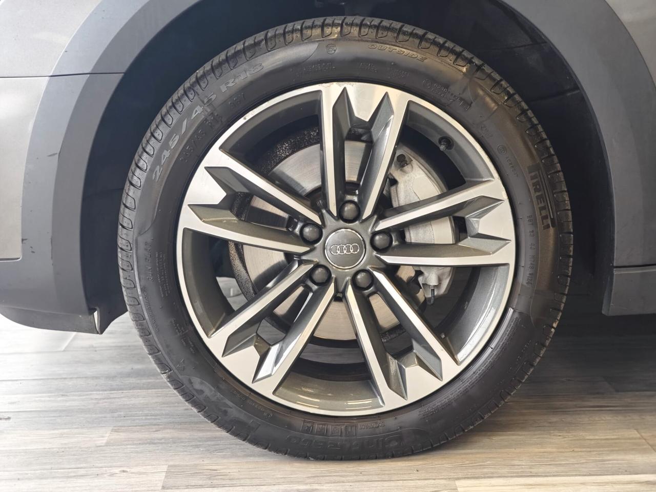 Audi A4 allroad 40 TDI 204 CV S tronic Identity Contrast