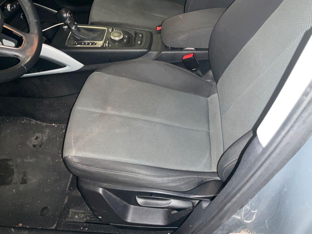 Audi Q2 30 TDI S TRONIC 116CV