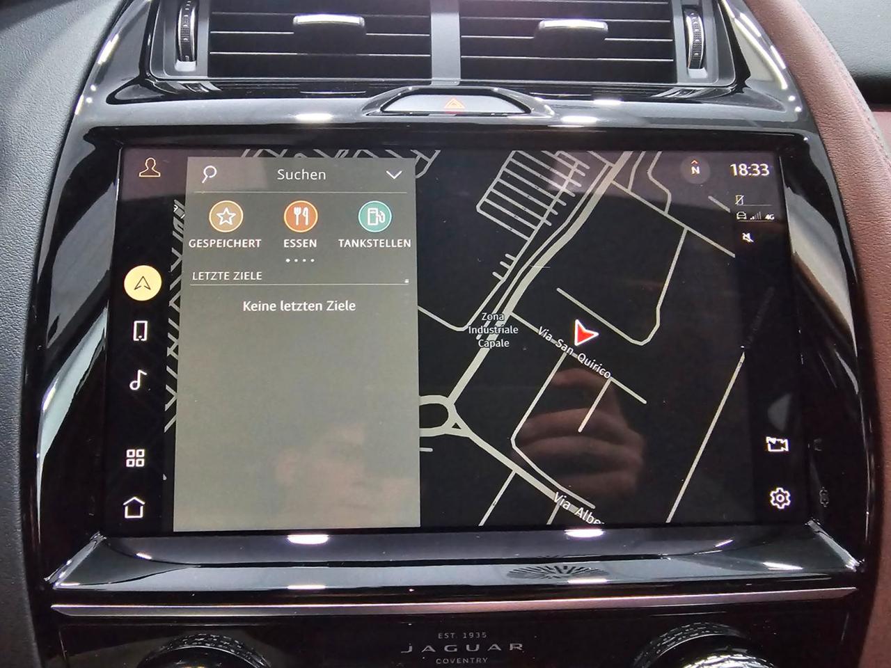 Jaguar E-Pace R-Dynamic SE Navi Camera Tetto C.20" LED BlackPack
