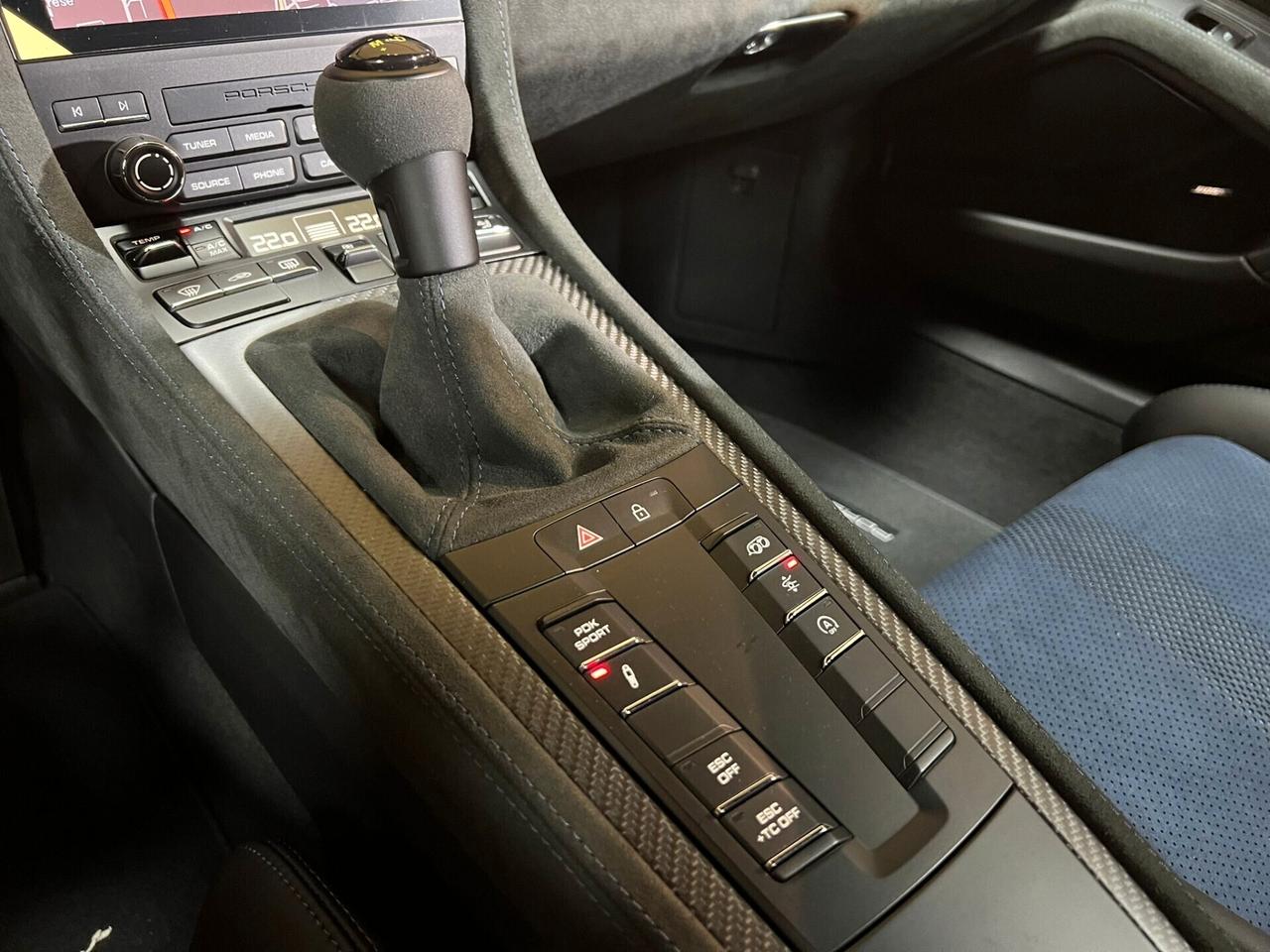 Porsche 718 Spyder 4.0 GT4 RS pdk WEISSACH RS PACK (718)