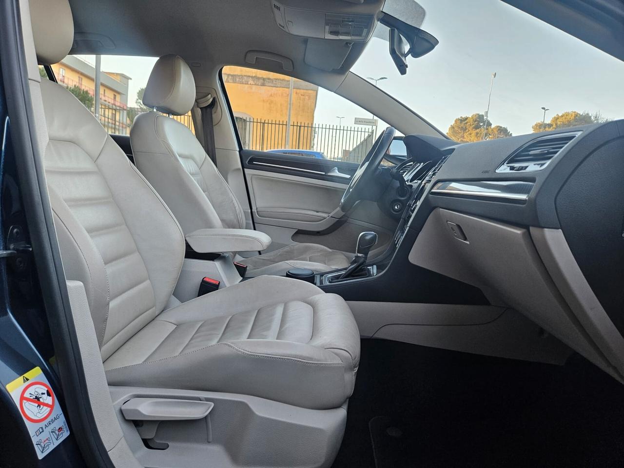 Volkswagen Golf 2.0Tdi 150cv autom. Highline pelle tot