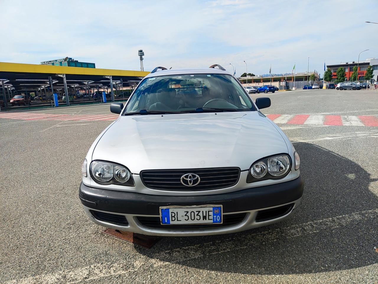 Toyota Corolla 1.4i 16V S.W. Sol