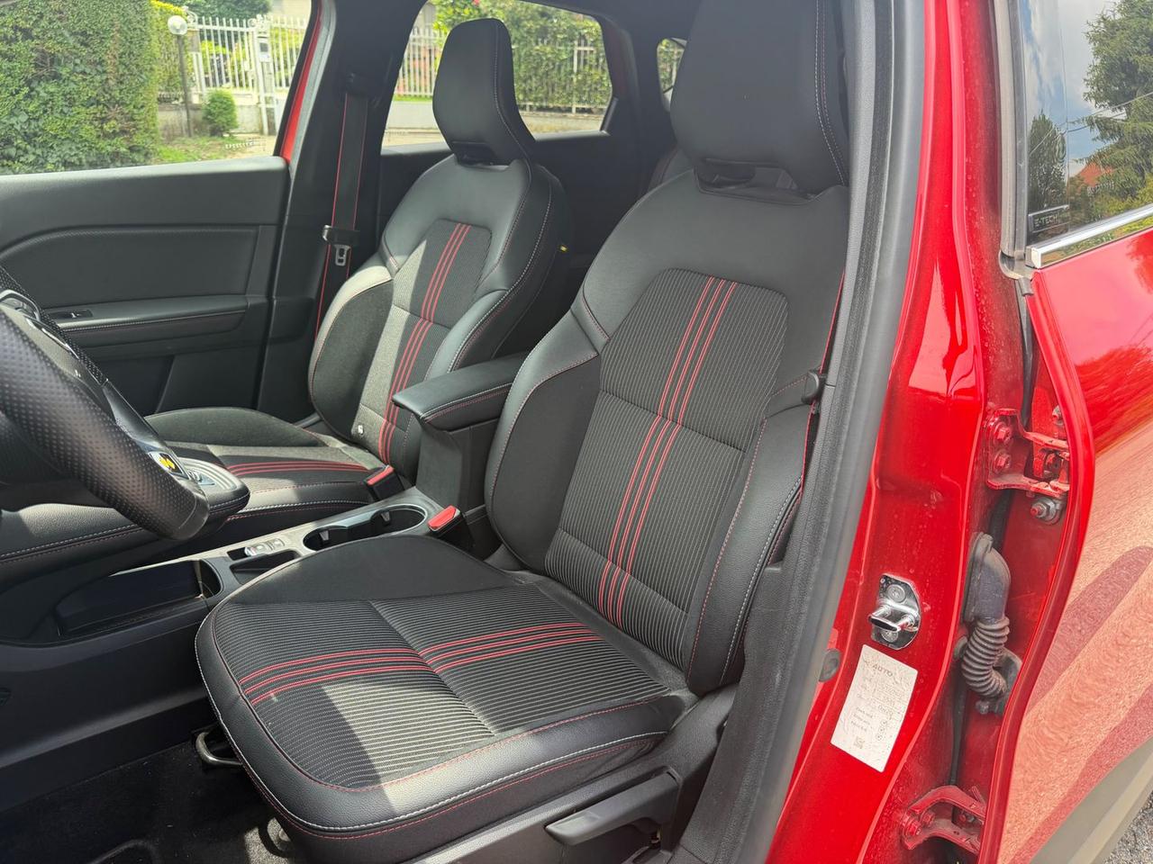 Renault Captur R.S. Line E-TECH 145 HEV #11251