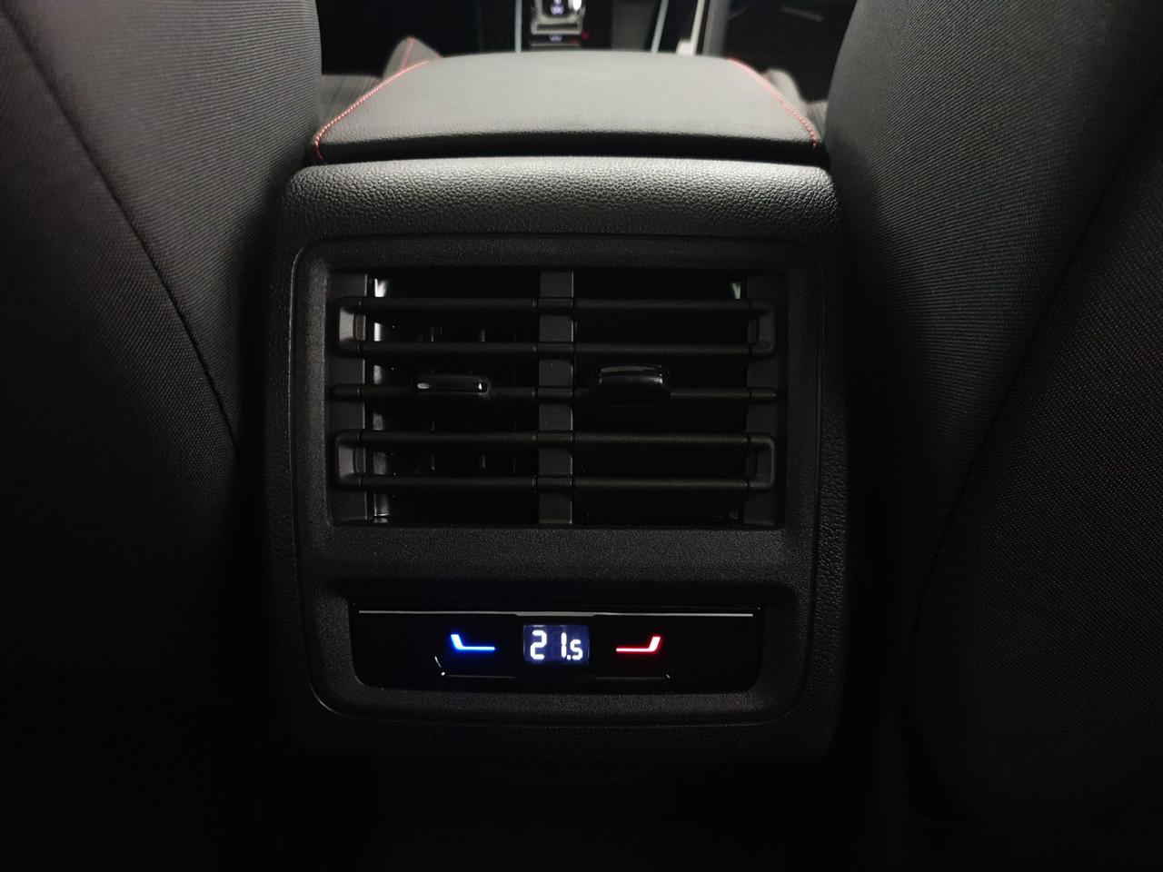 Volkswagen Golf 2.0 tsi gti 265cv dsg